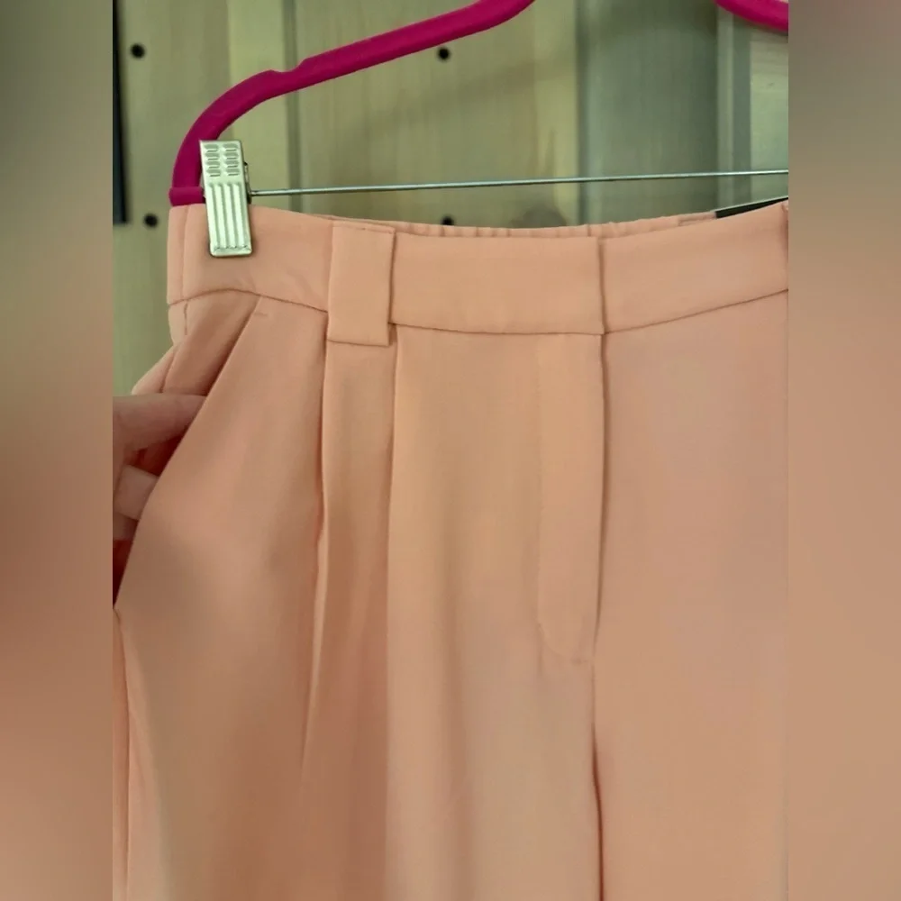 NWT Express Luxe Comfort High Rise Wide Leg Pant